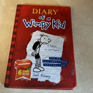Diary of a wimpy‎ kid book 1